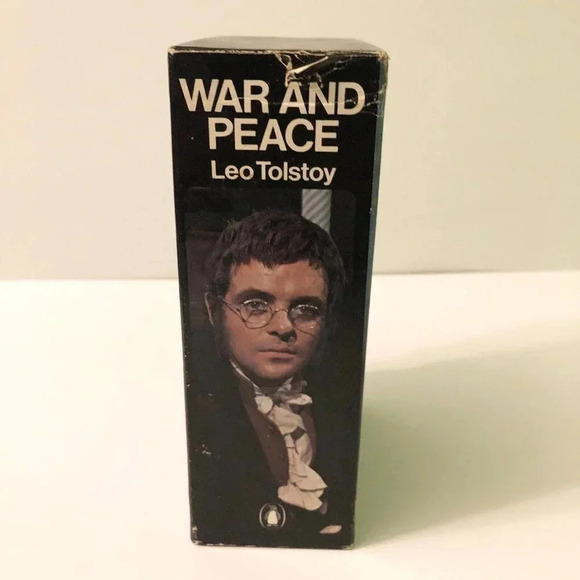 Vintage 1975 Leo Tolstoy War and Peace 2 Volume Boxed Set Paperback - Picture 4 of 16